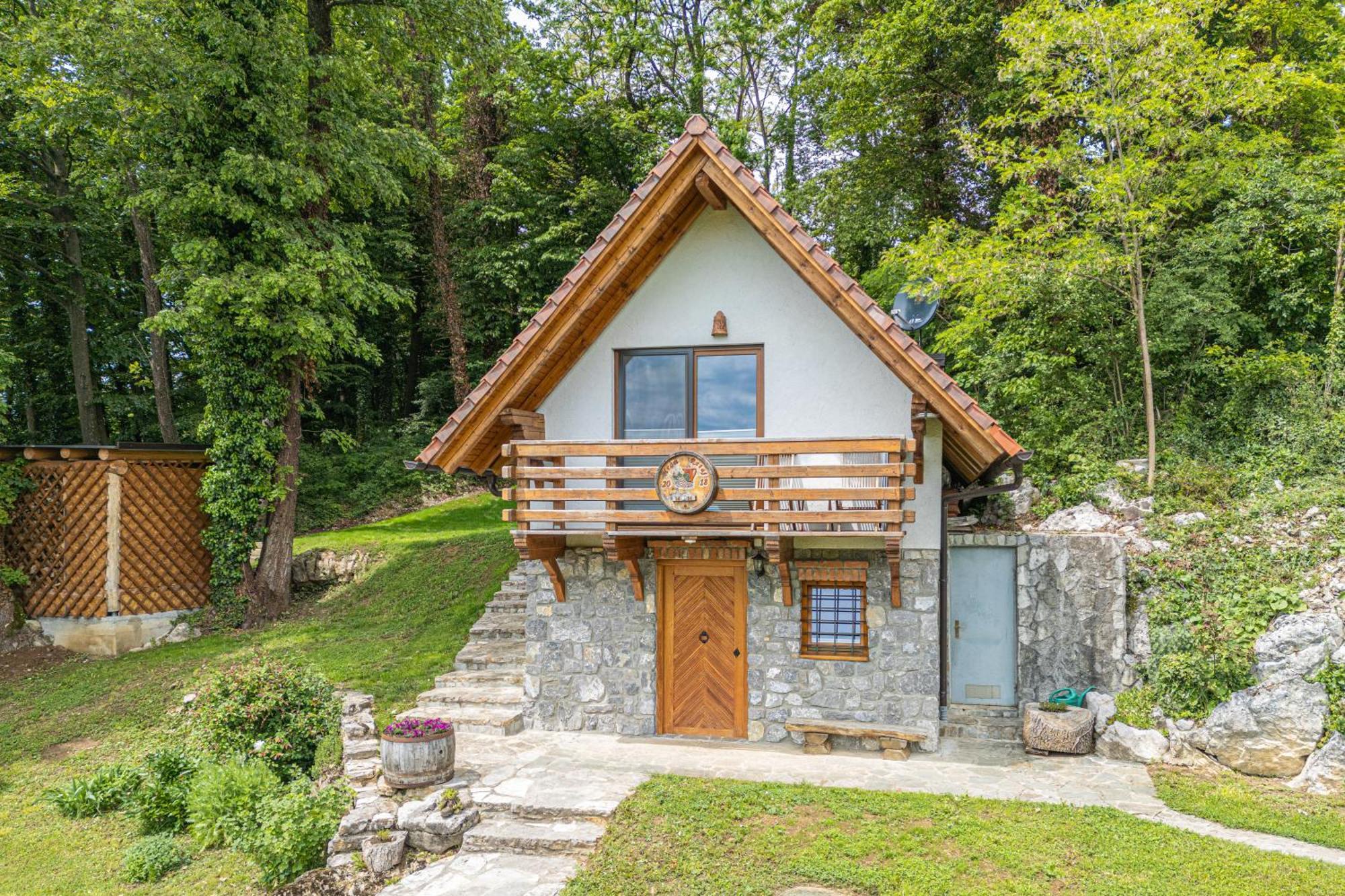 Vineyard Cottage Rataj 2 Novo Mesto Buitenkant foto